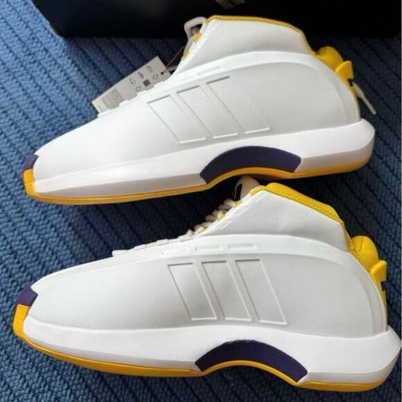 ADIDAS CRAZY 1‎ White Gold Lakers Kobe
Edition Size 8 Brand New